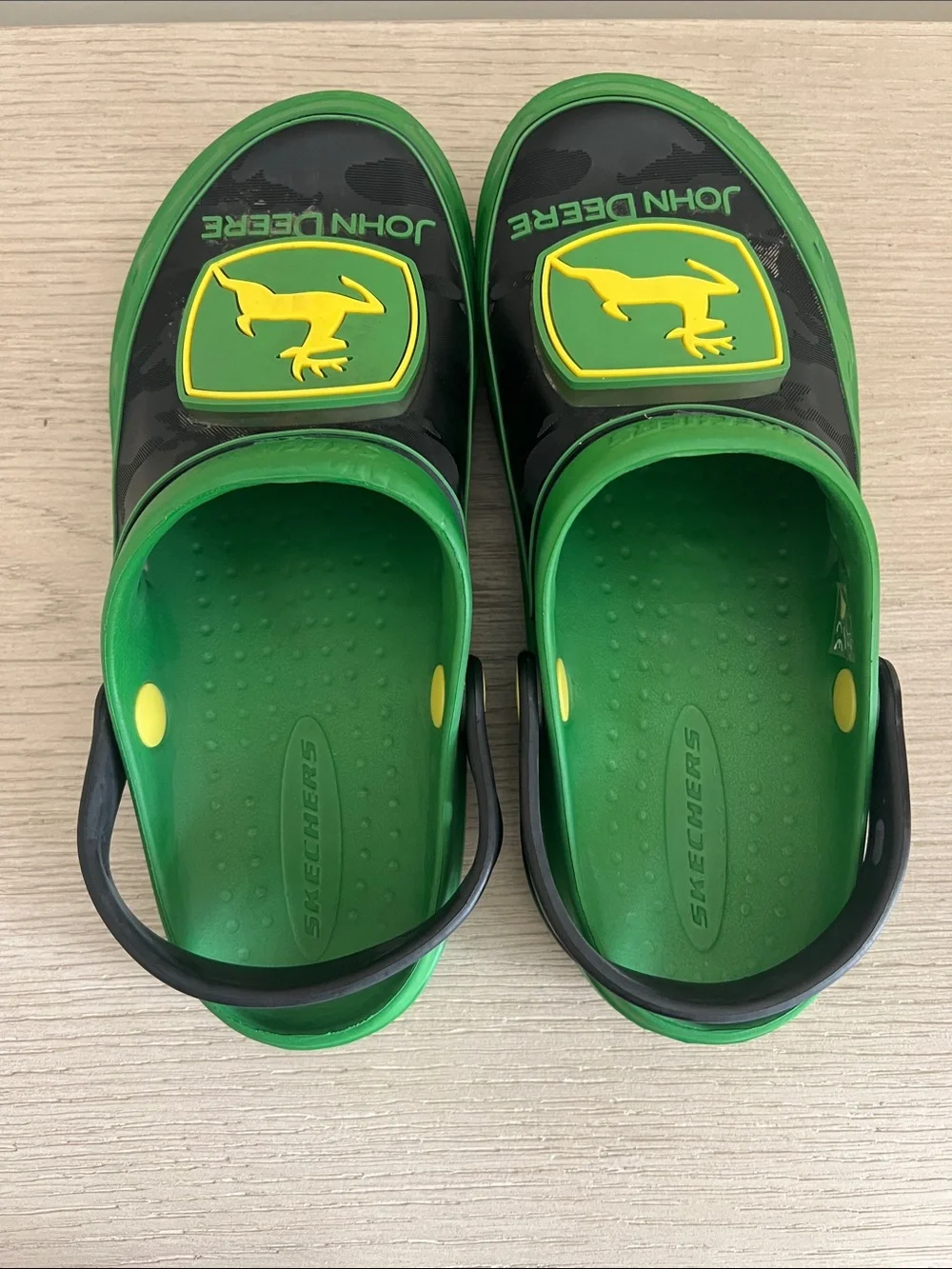 Skechers John Deere slides size 5 green